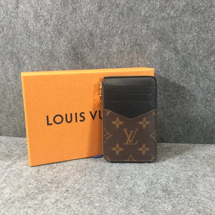 Louis Vuitton LV 老花字紋 新款 晶片款 RECTO VERSO 卡片套/鑰匙零錢包-6