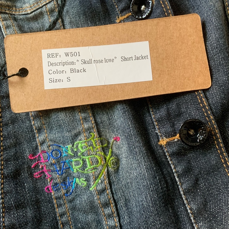 二手私物【Ed Hardy】全新附吊牌 丹寧牛仔 外套水鑽刺繡 微風廣場獨家引進品牌-3