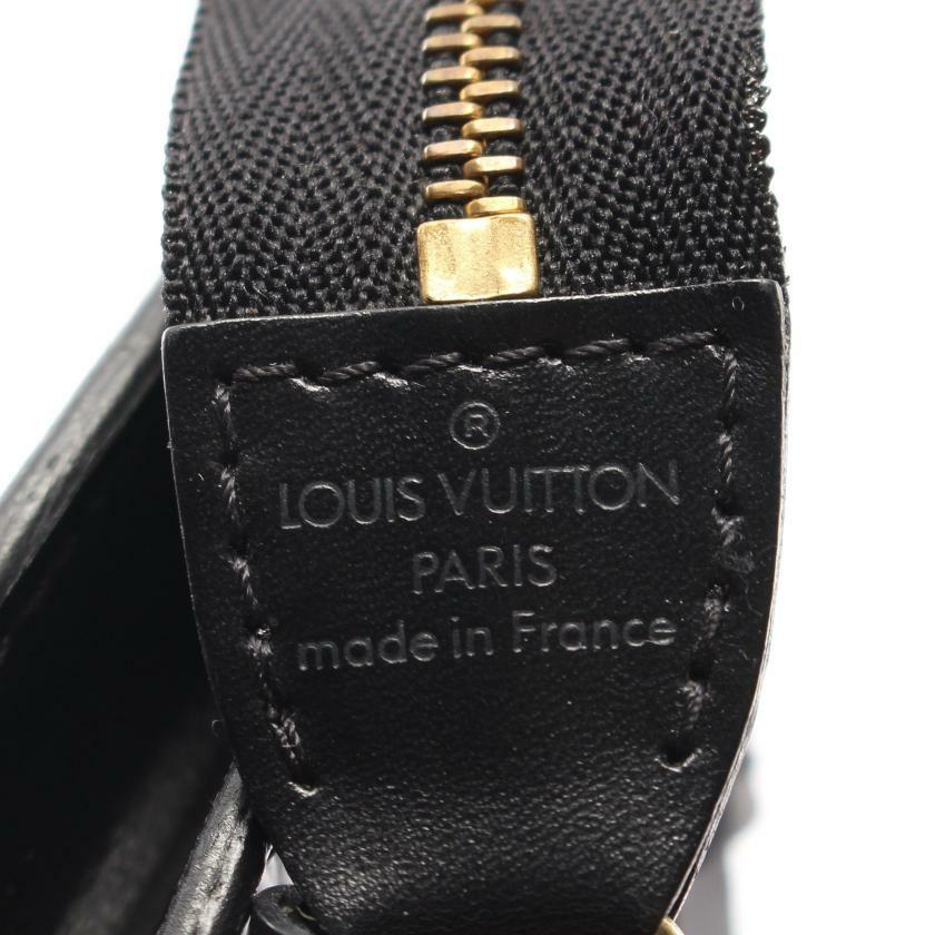 【日本直送】中古LOUIS VUITTON 9成新 PochetteAccessoires水波紋手提包-3