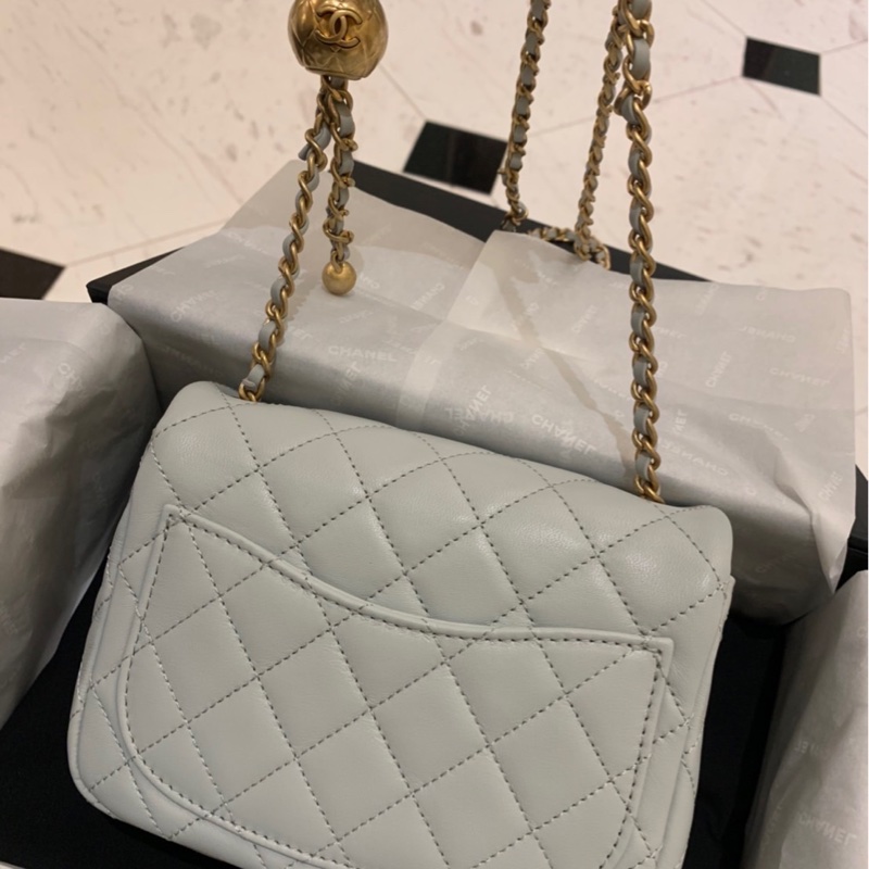 香奈兒 Chanel 23c霧面藍 藍灰色金球方胖子-1