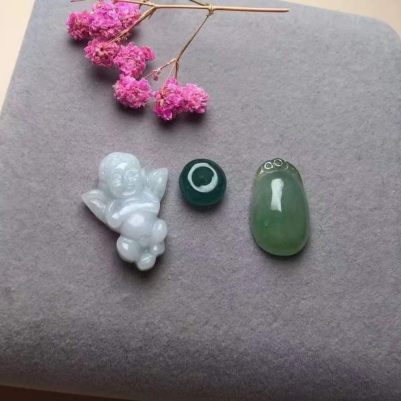 緬甸玉A貨-天使.平安釦.冰綠福貝造型玉墬總共3件-3