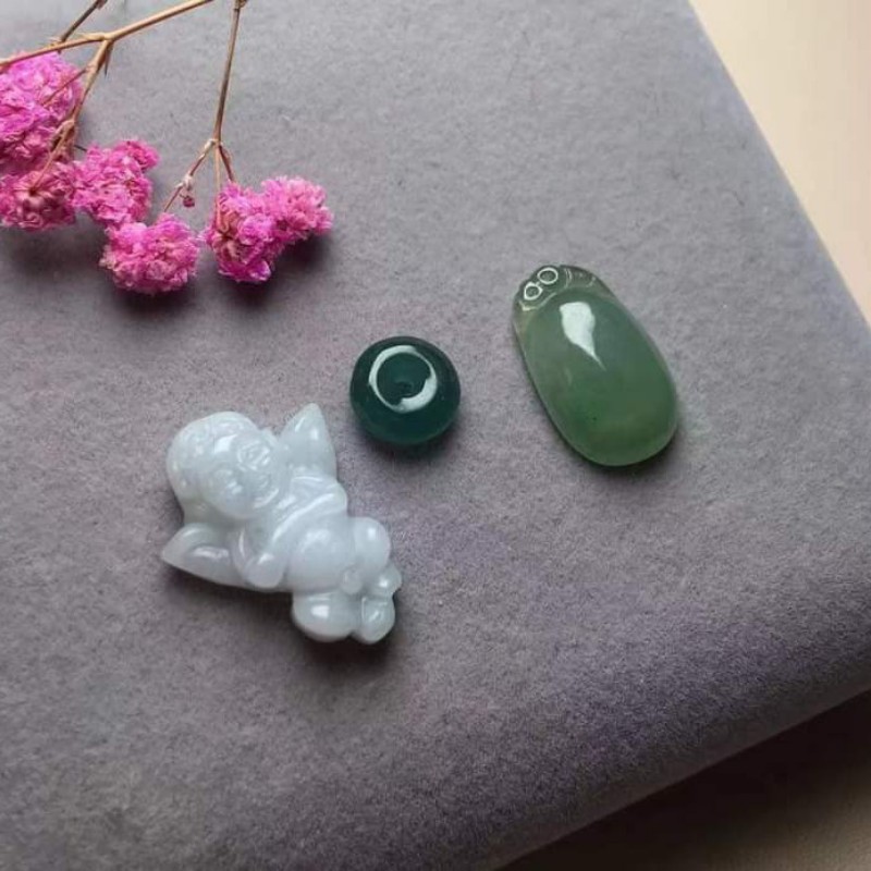 緬甸玉A貨-天使.平安釦.冰綠福貝造型玉墬總共3件-6