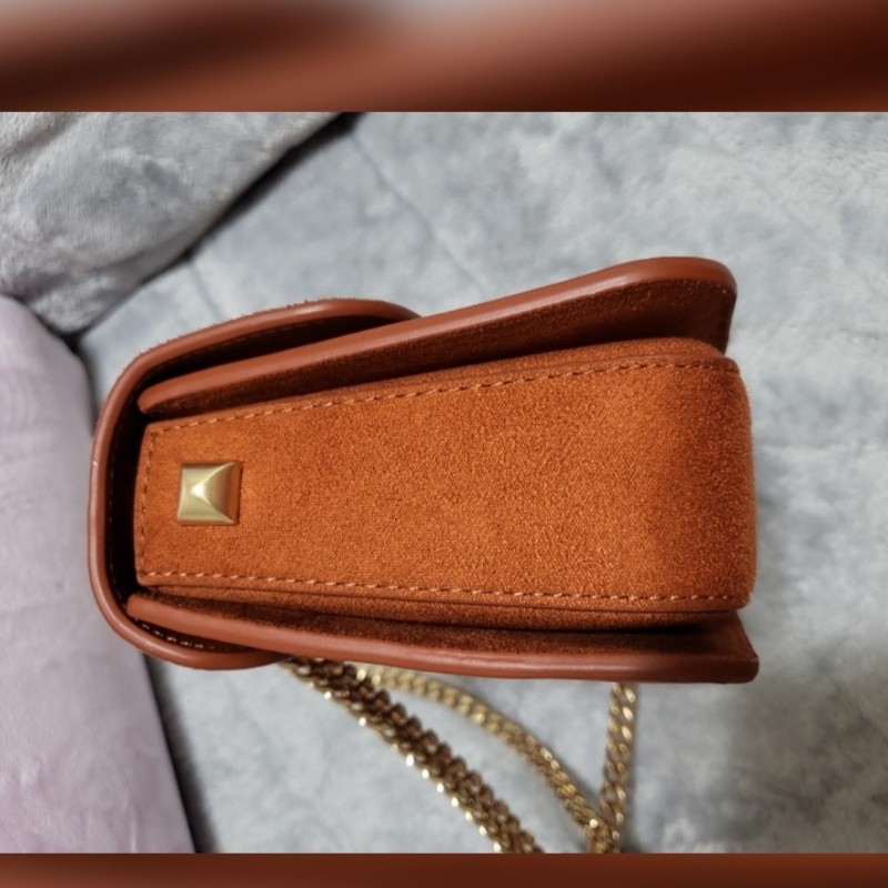 Charles&Keith小ck絨面編織鍊條小方包-4