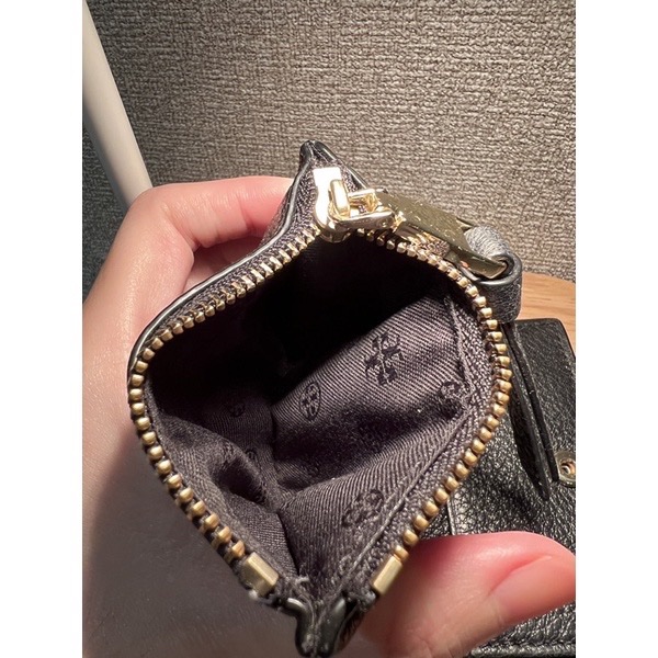 ✅現貨秒出🚚 💛Tory Burch 圓logo 牛皮短夾_黑-7