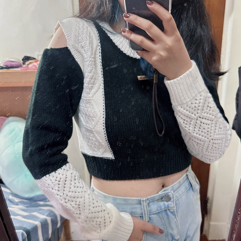 黑白拼接鏤空針織上衣🧶短版、個性、造型穿搭風!-0
