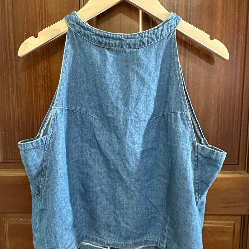 性感短版露肩牛仔背心🤠極簡風格、日常穿搭、約會穿搭！-1