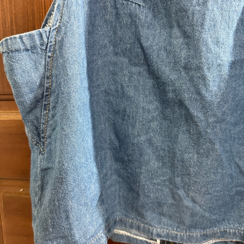 性感短版露肩牛仔背心🤠極簡風格、日常穿搭、約會穿搭！-4