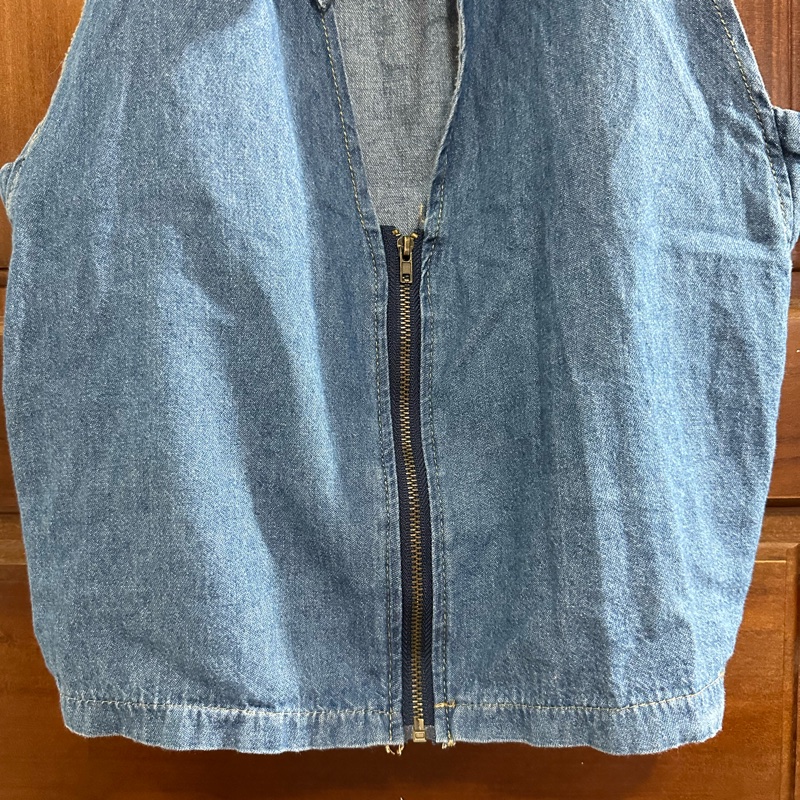 性感短版露肩牛仔背心🤠極簡風格、日常穿搭、約會穿搭！-6