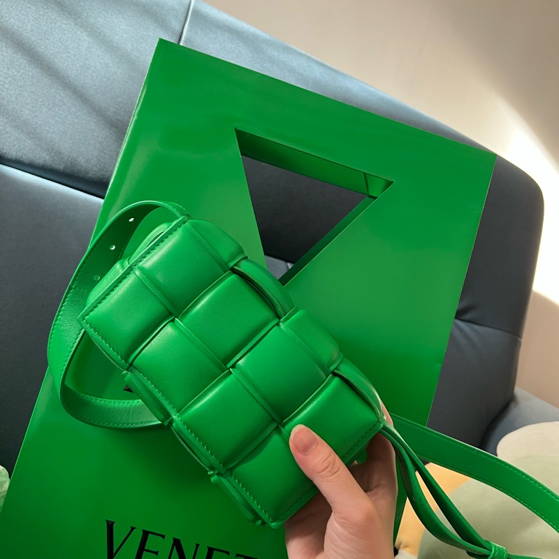 BV 枕頭包  Padded Cassette  BV綠-0