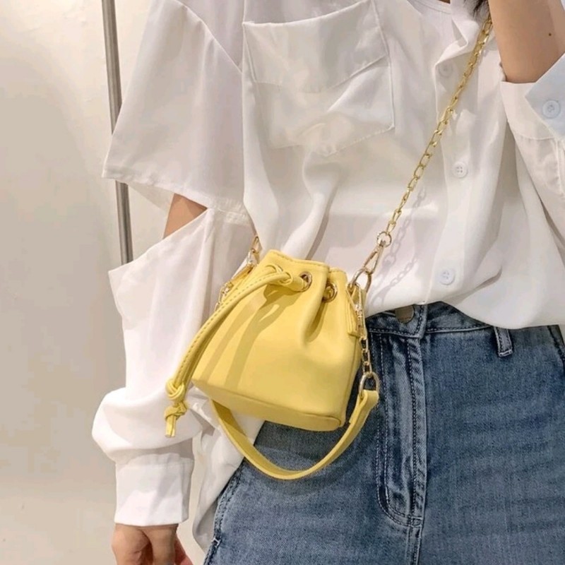 黃色 迷你水桶包 手提包 側背包 斜背包 平價 小資女 二手包-0
