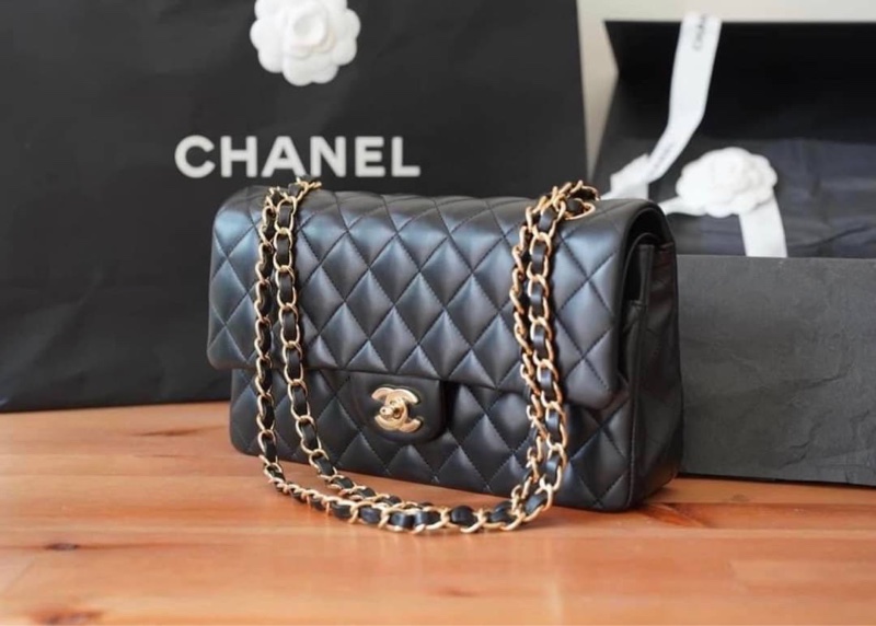 Chanel cf25黑色金扣防刮羊-1