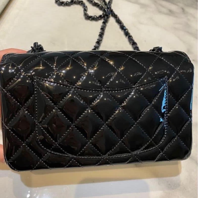 Chanel so black cf20cm 漆皮-6