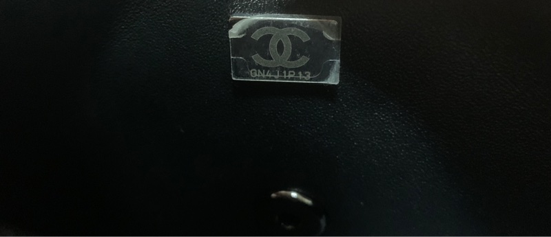 Chanel so black cf20cm 漆皮-9