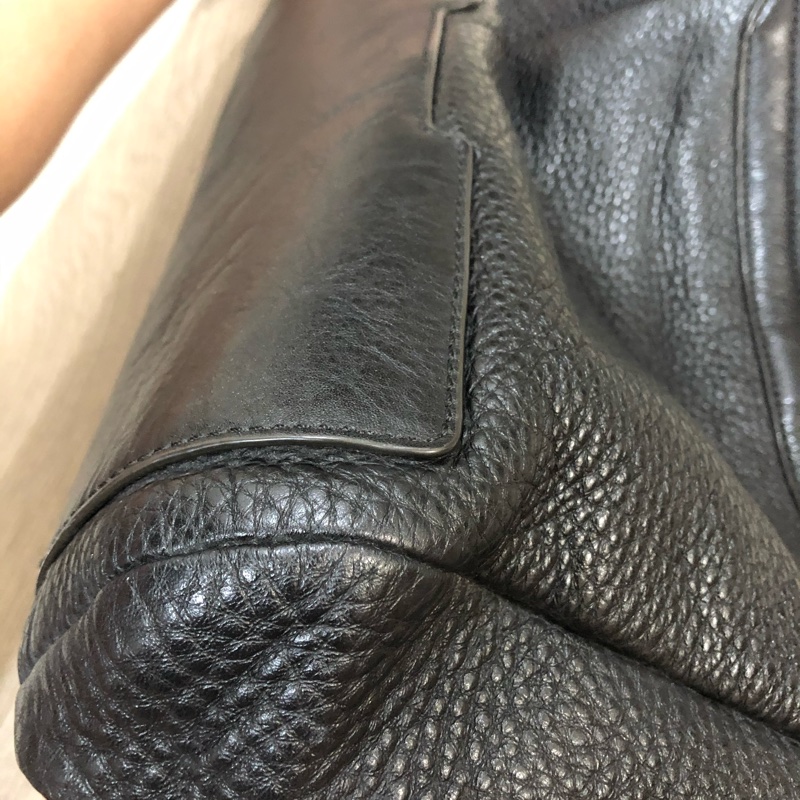 Marc Jacobs 黑色牛皮包-9