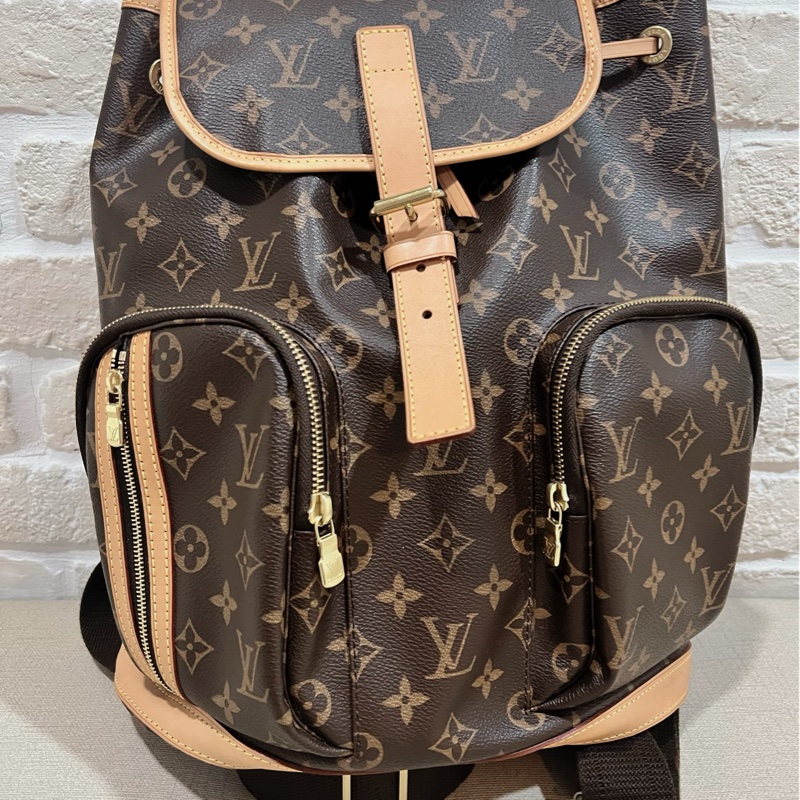 [CEO時尚衣櫥]  LV絕版限量版後背包-1