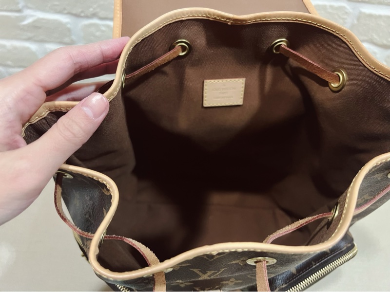 [CEO時尚衣櫥]  LV絕版限量版後背包-3