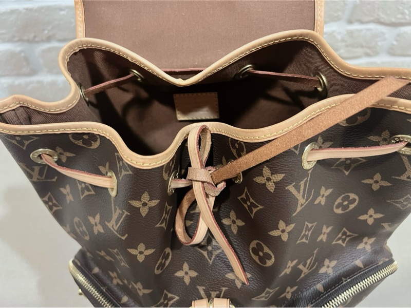 [CEO時尚衣櫥]  LV絕版限量版後背包-4