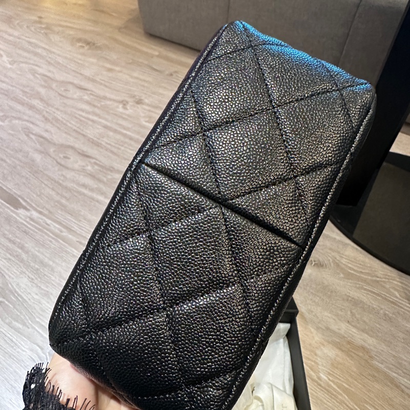 Chanel 專櫃正品/ 22 金鍊hobo腋下包流浪包-7