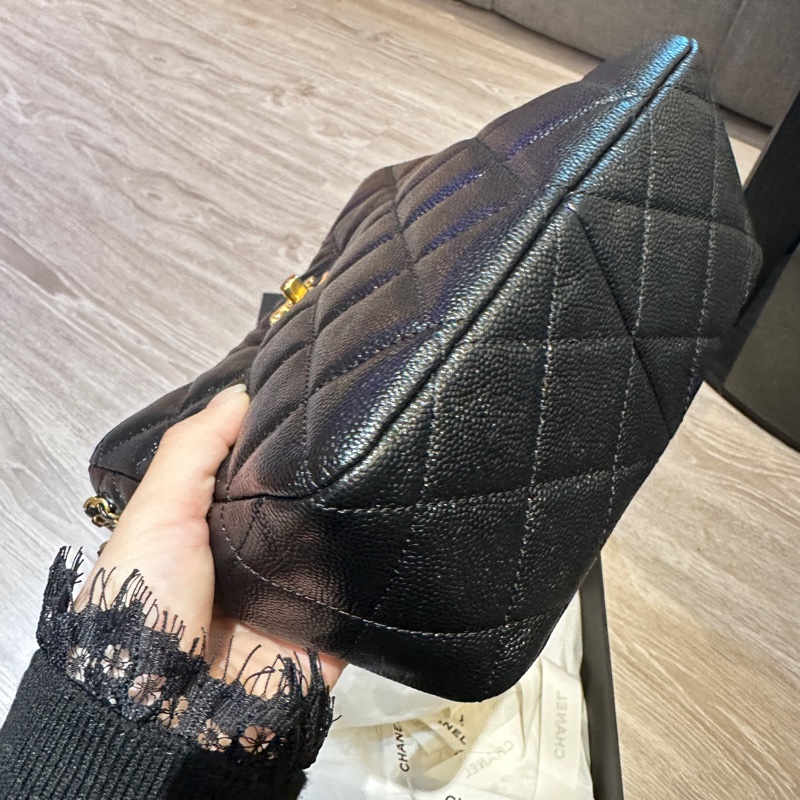 Chanel 專櫃正品/ 22 金鍊hobo腋下包流浪包-8