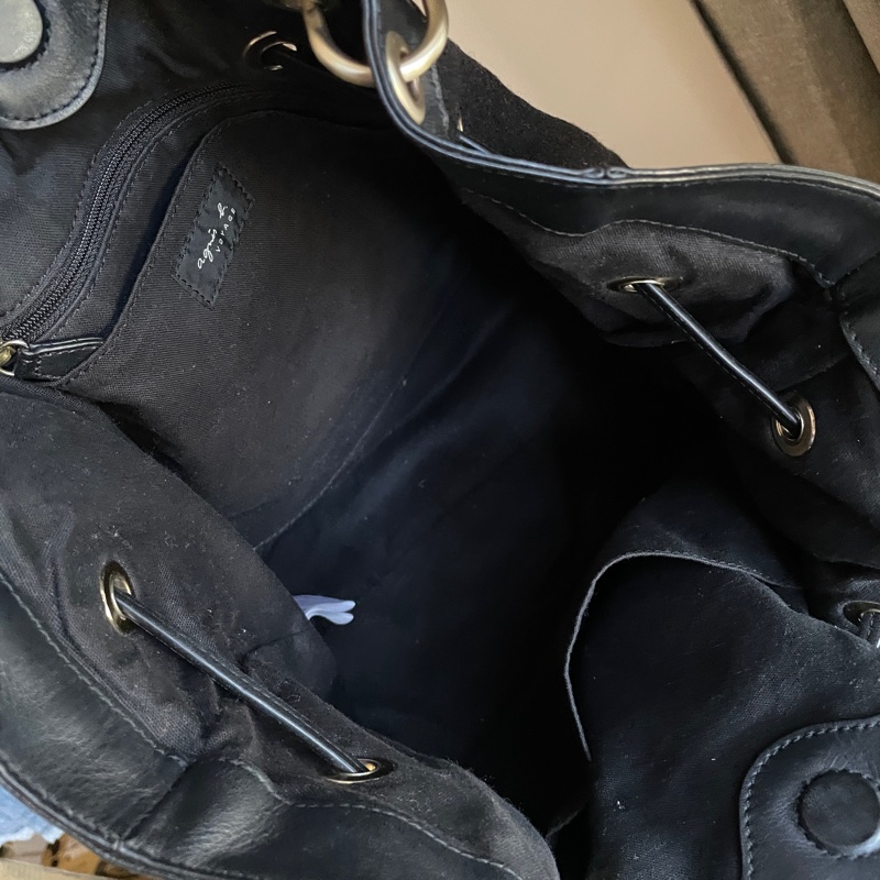 小資通勤 hobo包🍃 agnes b. 羊毛 🍃托特包/側背包/媽媽包/手提🍃 正品🍃 況好🍃異材質拼接🍃抽繩 🍃@🎠瀟瀟的#LV#Chanel#Dior#Gucci#YSL /Prada /Burberry /Celine /Chloe /Bally /Tods /BV /MiuMiu /MJ-24