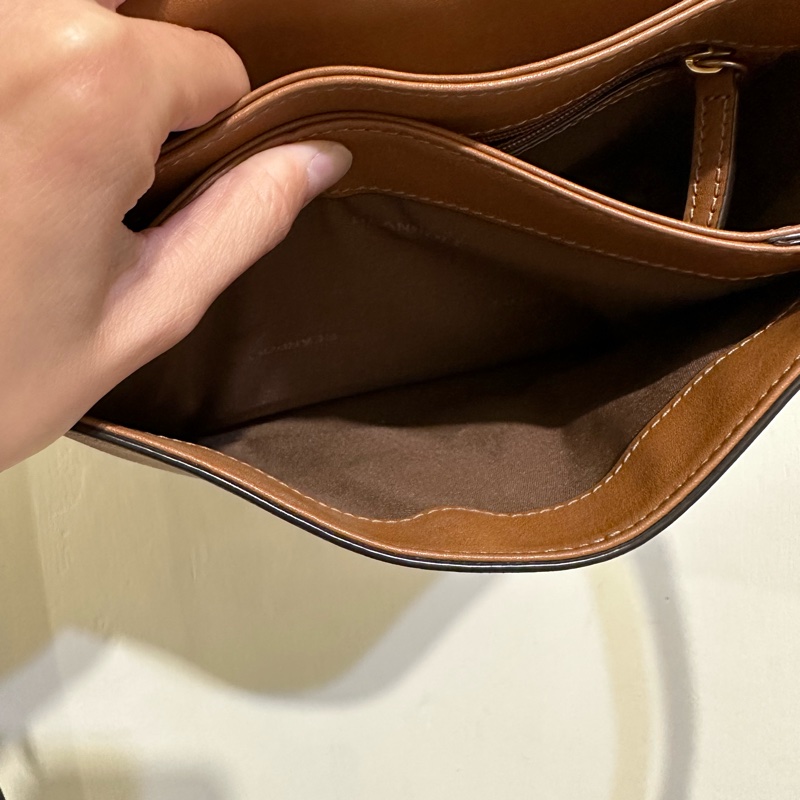 Beanpole 焦糖色方形簡約真皮包 側背 肩背小方包 原價9000元-5