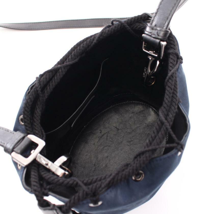 【日本直送】中古Christian Dior 9成新 尼龍肩包 帆布 深海軍藍 黑色 巾著包-2