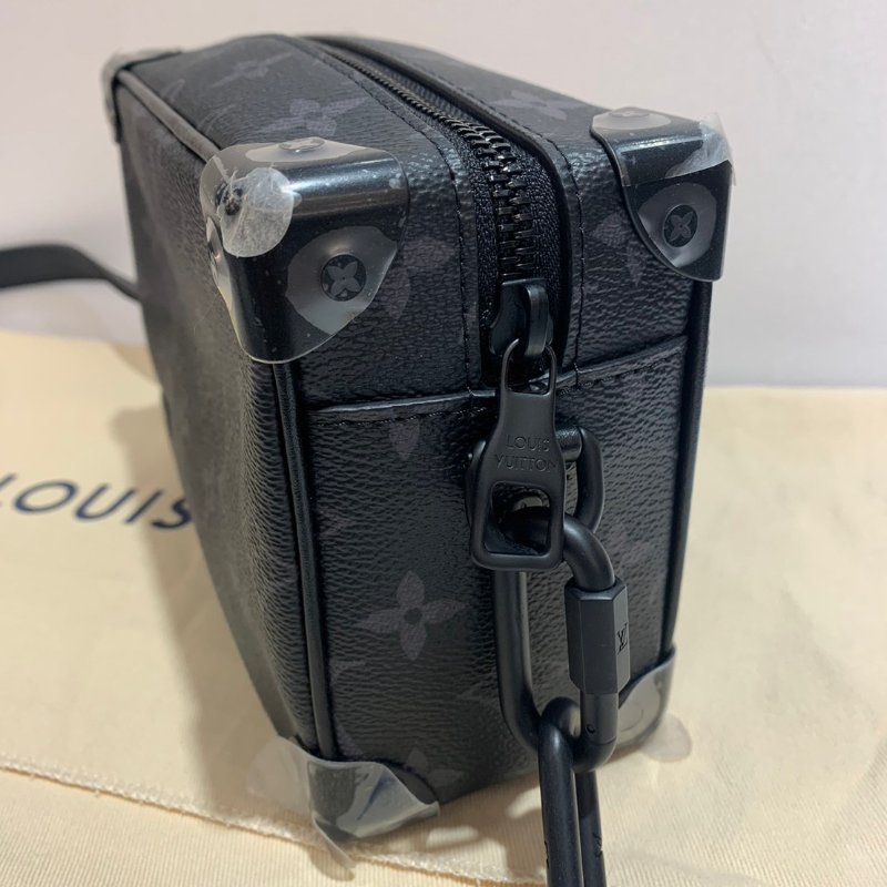 LV MINI SOFT TRUNK  斜背包/側背包/箱包  M44735  全新現貨-5