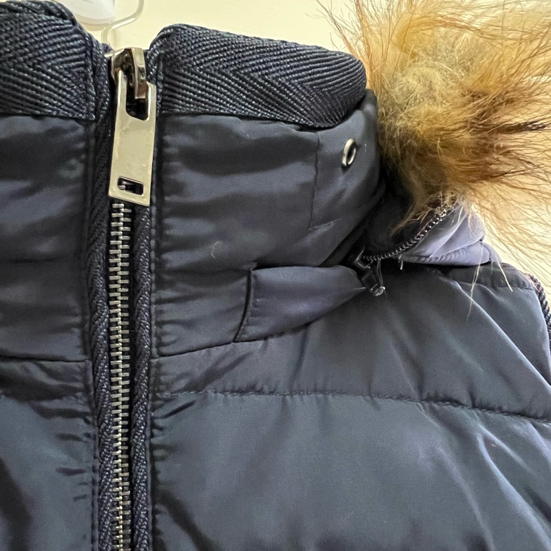 《近新》ESPRIT 可拆式連帽 羽絨背心外套M/ 深藍色 厚實保暖 舒適百搭 內刷毛口袋有拉鍊-8