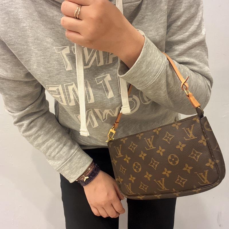 Louis Vuitton LV 老花字紋 中古VINTAGE款 麻將包/腋下包/肩背斜背包/化妝包-8