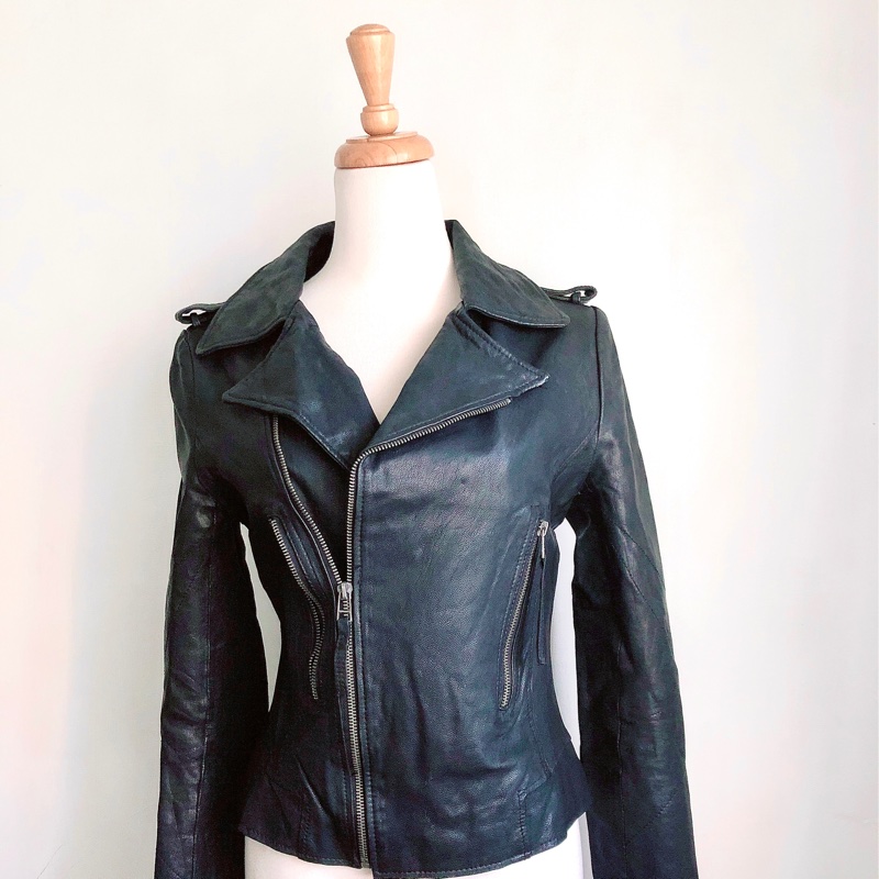 真皮女皮衣外套翻領皮夾克-1