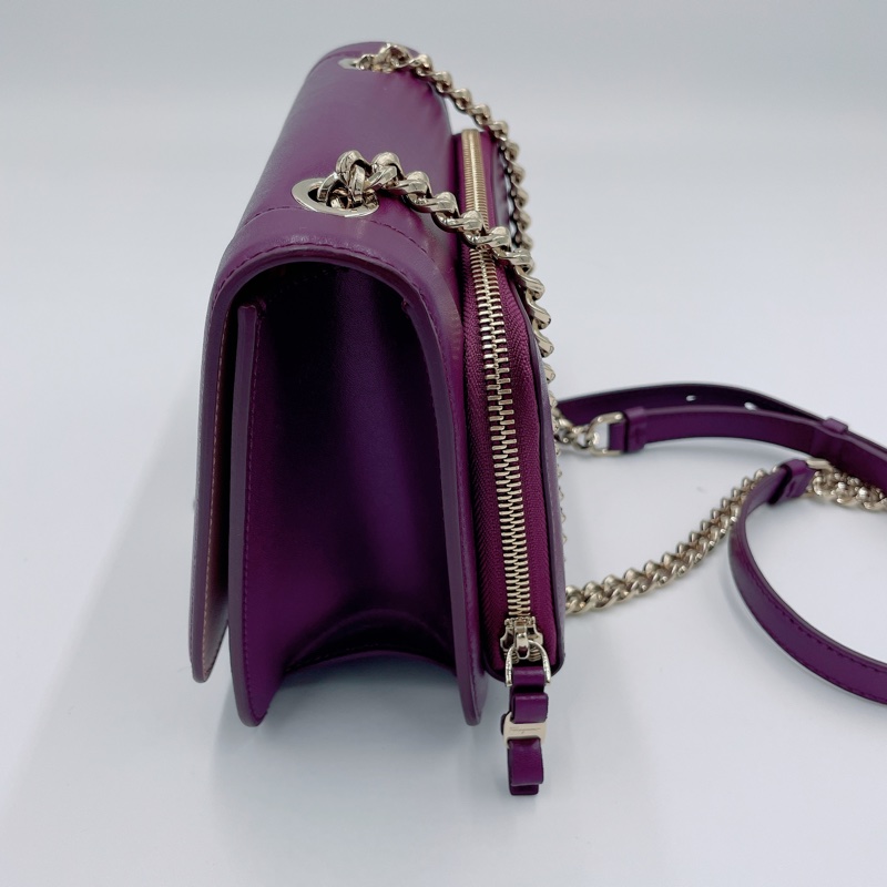 ⭐️客訂商品⭐️Salvatore Ferragamo Vara 蝴蝶結鍊條斜背包(近全新)-13