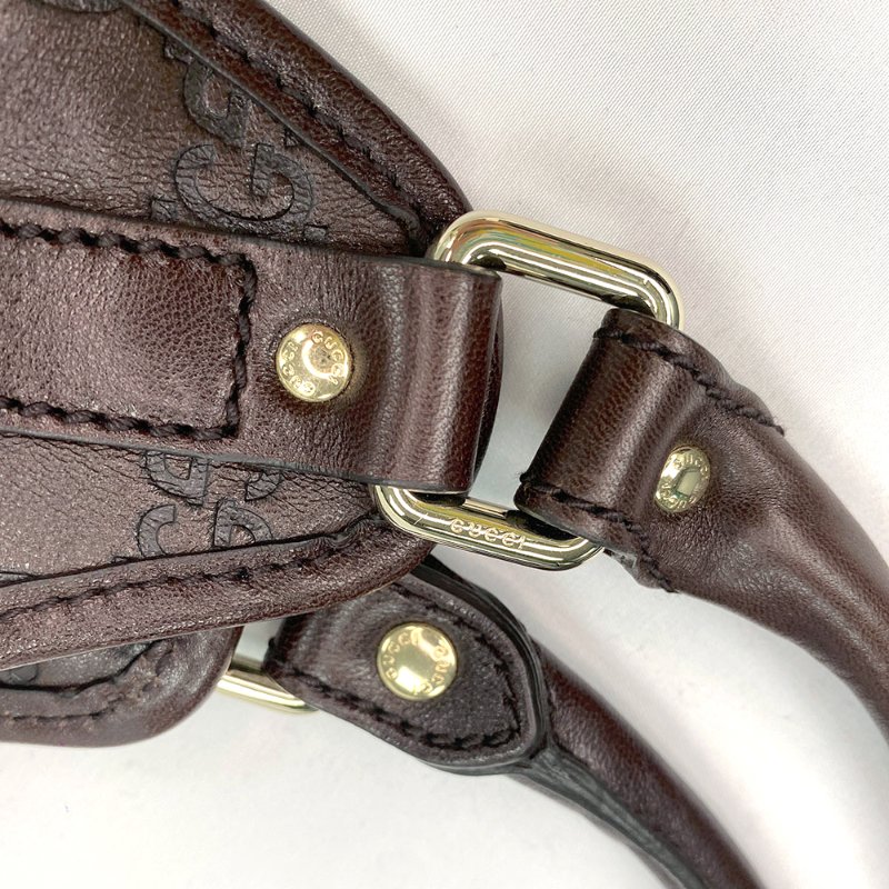 【專業經理人精品】Gucci GG 字母壓紋賈姬包-4