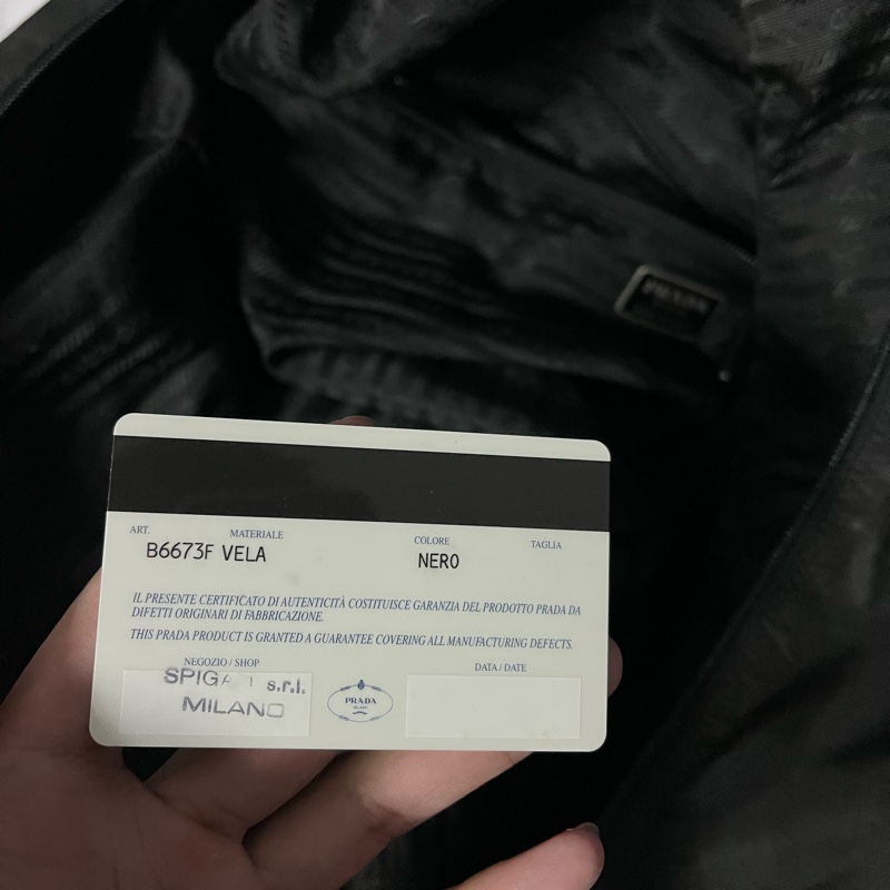 Prada尼龍旅行袋-10