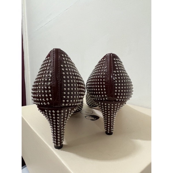 miu miu 精品 miumiu  滿版 卯釘 高跟鞋 名牌服飾 高檔鞋 Prada 39碼-3