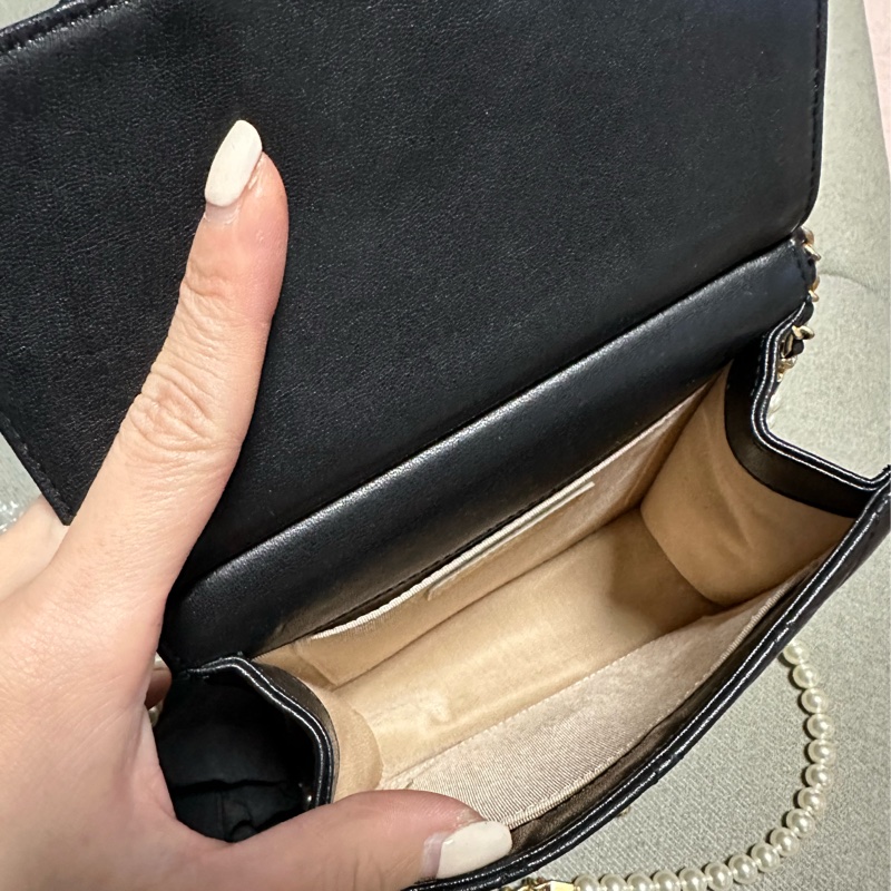 CHANEL香奈兒珍珠鏈帶小方包 小廢包mini coco豎版斜背包肩背包-3