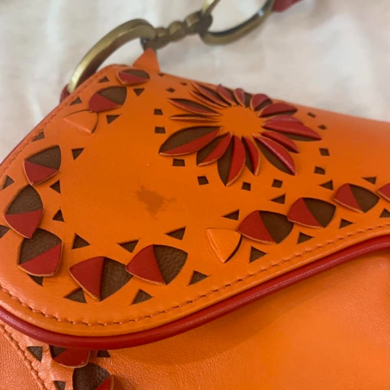 Dior 限量款雕花馬鞍-7