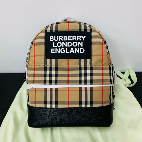 全新BURBERRY Vintage Check Backpack經典後背包