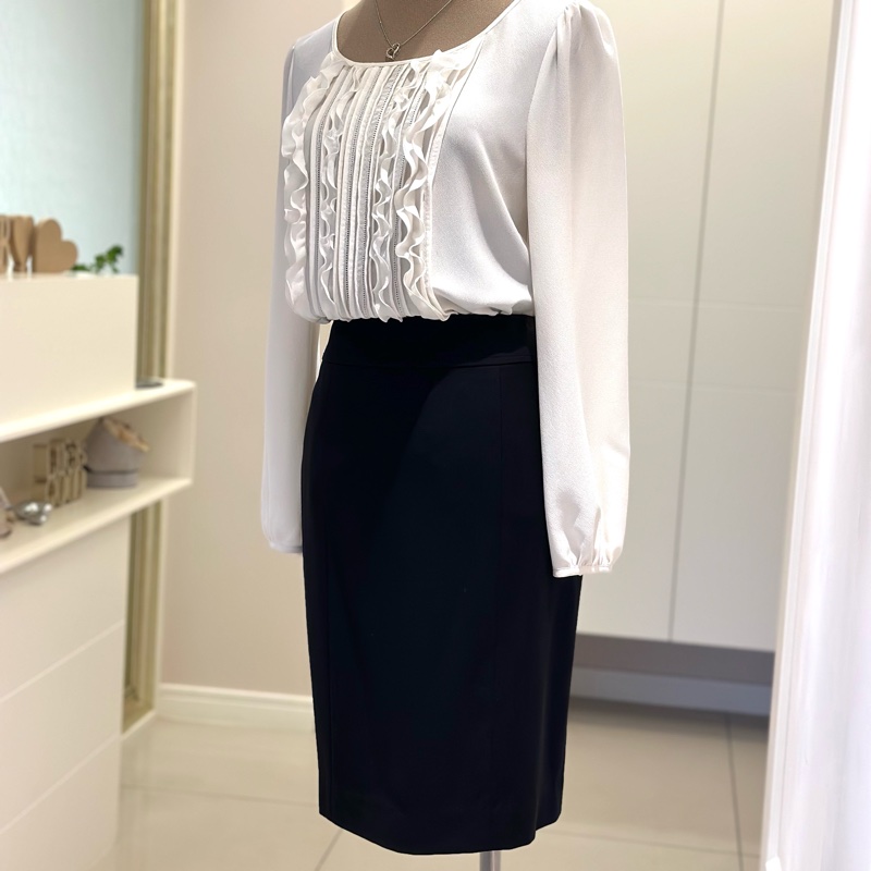 [出清價五折起，說明詳商品介紹] 22 Octobre 黑色西裝窄裙，Size 38，9成新-0