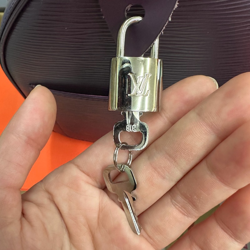 LOUIS VUITTON SPEEDY 35 紫红-28