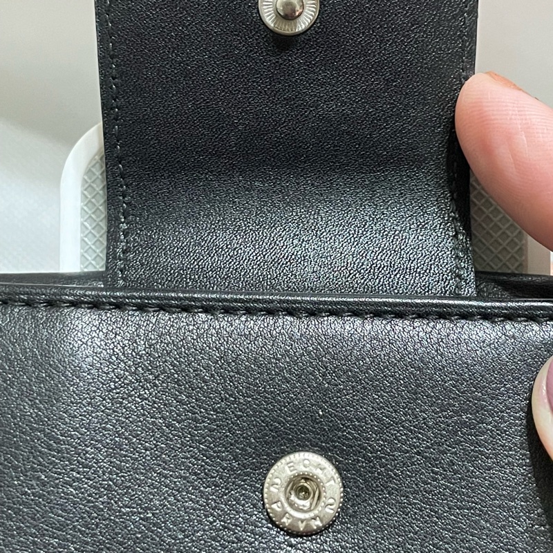 二手《BVLGARI》黑雙開短夾-3