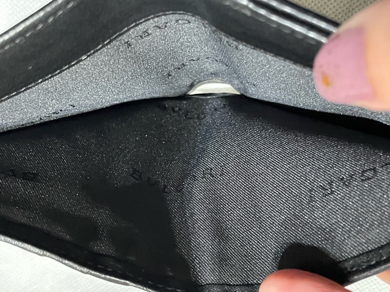 二手《BVLGARI》黑雙開短夾-7