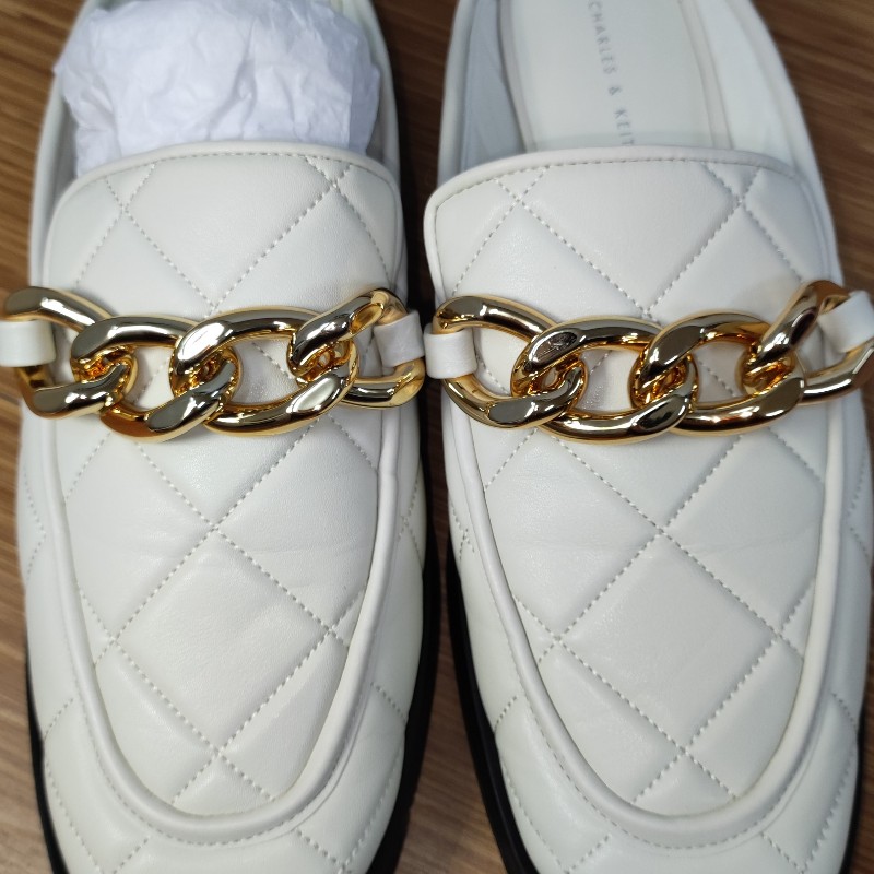 ❤️‍🔥最後出清即將下架❤️‍🔥Charles & Keith菱格紋鍊條穆勒鞋/石灰白41碼-2