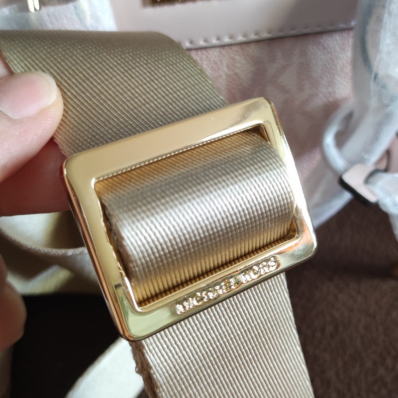 全新MICHAEL KORS粉色滿版老花迷你波士頓包/20公分正品現貨-1