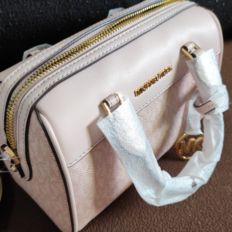 全新MICHAEL KORS粉色滿版老花迷你波士頓包/20公分正品現貨-6