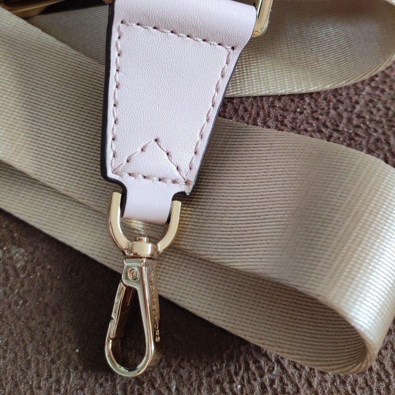 全新MICHAEL KORS粉色滿版老花迷你波士頓包/20公分正品現貨-9