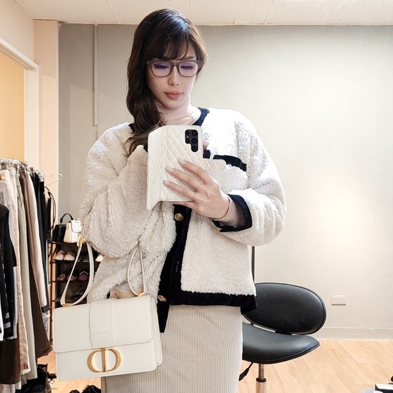 二手真品Dior 30 Montaigne️蒙田包 奶白拋光小牛皮-12