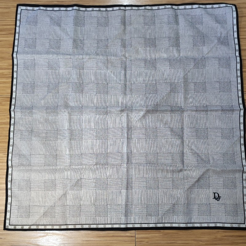 DIOR迪奧純蠶絲絲巾+純棉手帕兩件組/9新-3