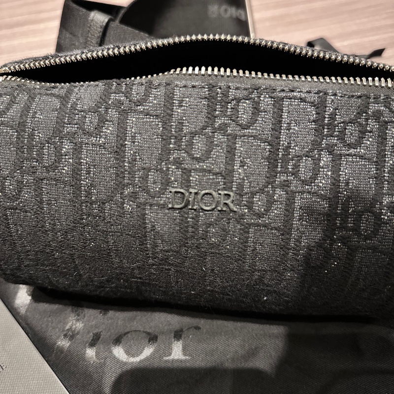 Dior黑色老花圓筒包-1