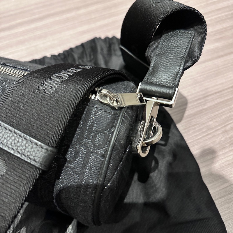 Dior黑色老花圓筒包-4