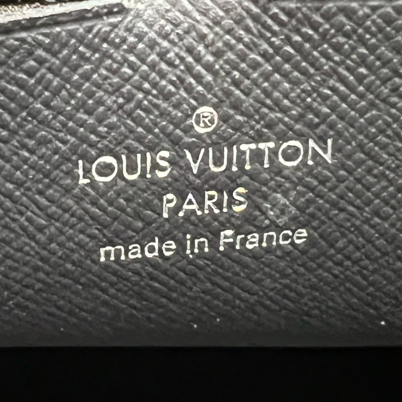 LV POCHETTE VOYAGE MM 黑老花 手拿包-16